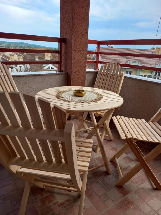 Apartman Marija Paraćin Exteriör bild